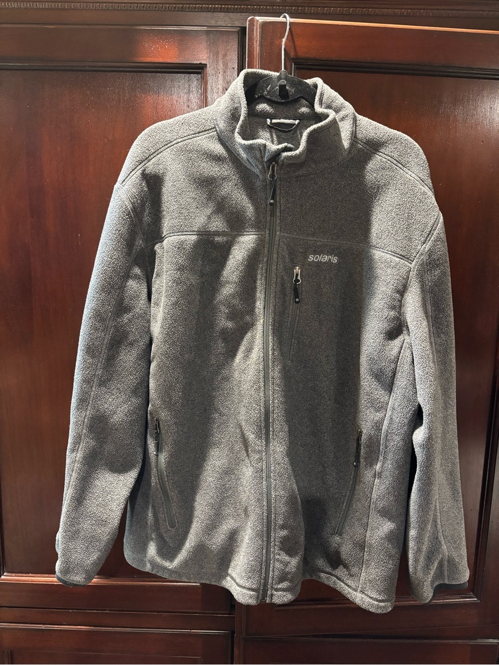Solaris Grey Full-Zip Men's Fleece Jacket with Zip Pockets & Logo